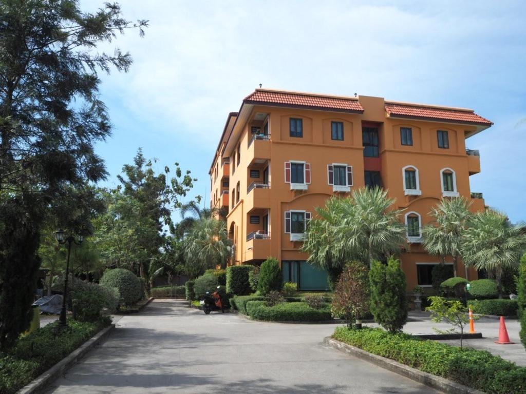 I-Home Residence And Hotel Pluak Daeng Dış mekan fotoğraf